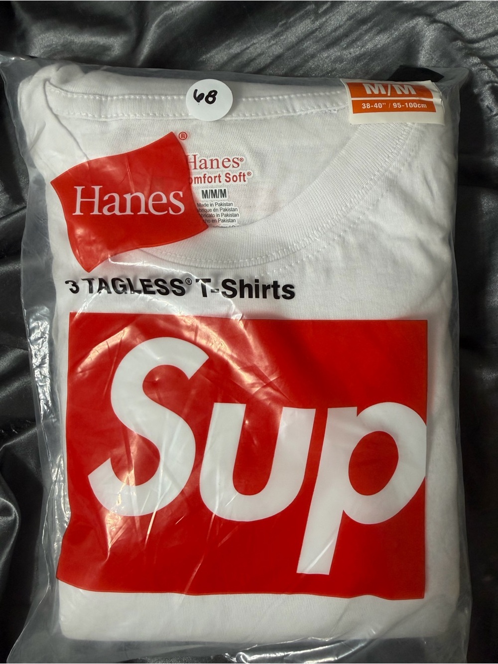 Supreme x Hanes Tagless T-Shirts 3-Pack White Medium New Sealed
